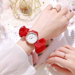 Stylish Women's Quartz Watch - 1 Pc Water Resistant Bracelet Timepiece